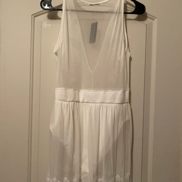 Fashion Nova bodysuit - Picture 2 of 3